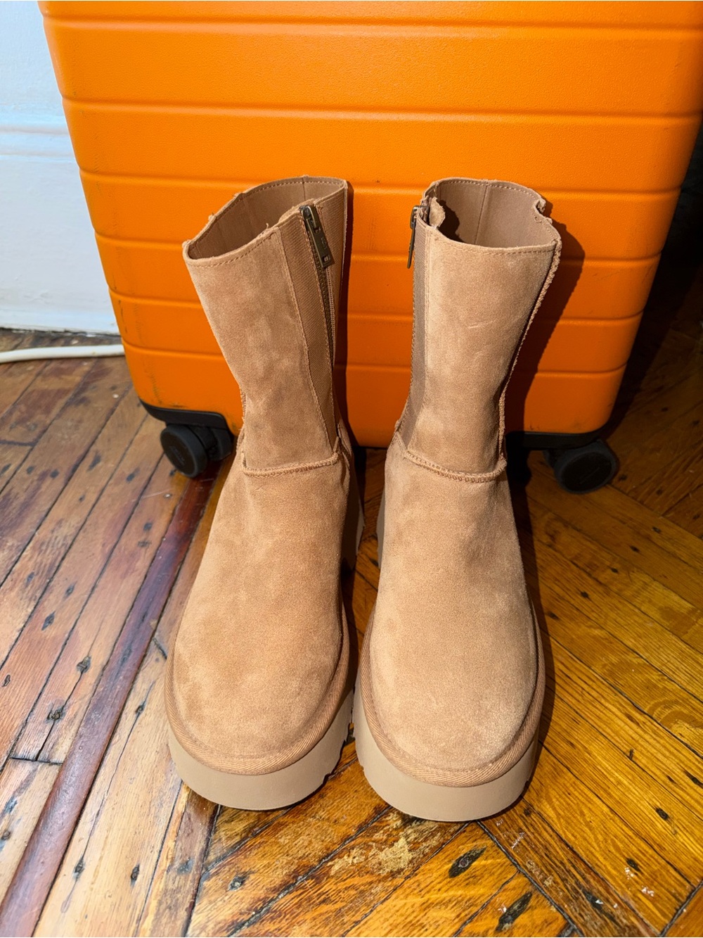UGG Classic Twin Seam New Heights mid-calf boot - WORN ONCE ONLY
